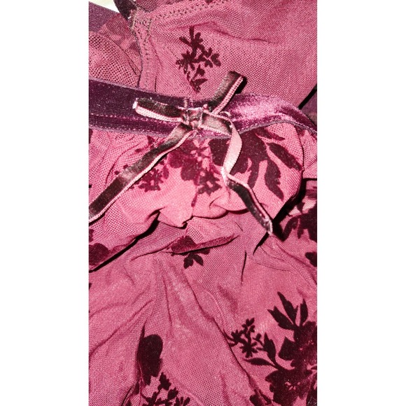 Target Berry Red Velvet Floral Burnout Mesh Lingerie Bralette & Shorts Set L - Picture 4 of 4